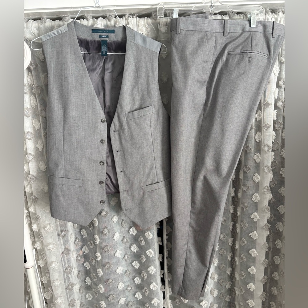 Perry Ellis Light Gray Suit Vest and Pants